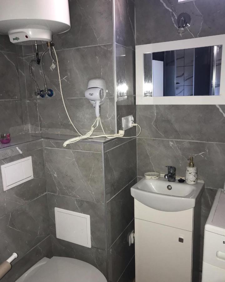 Ferienwohnung Dubai Marina De Lux Bytom Exterior foto